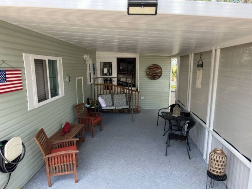 313 Oak Harbor Cp a Haines City, FL Mobile or Manufactured Home for Sale